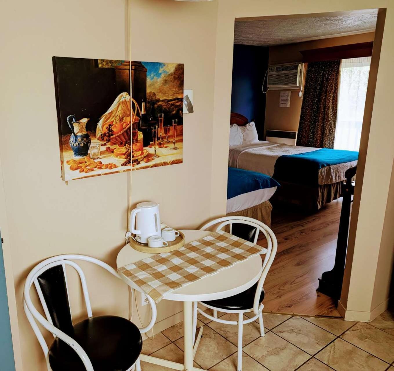 Hotel Motel Granby Kültér fotó