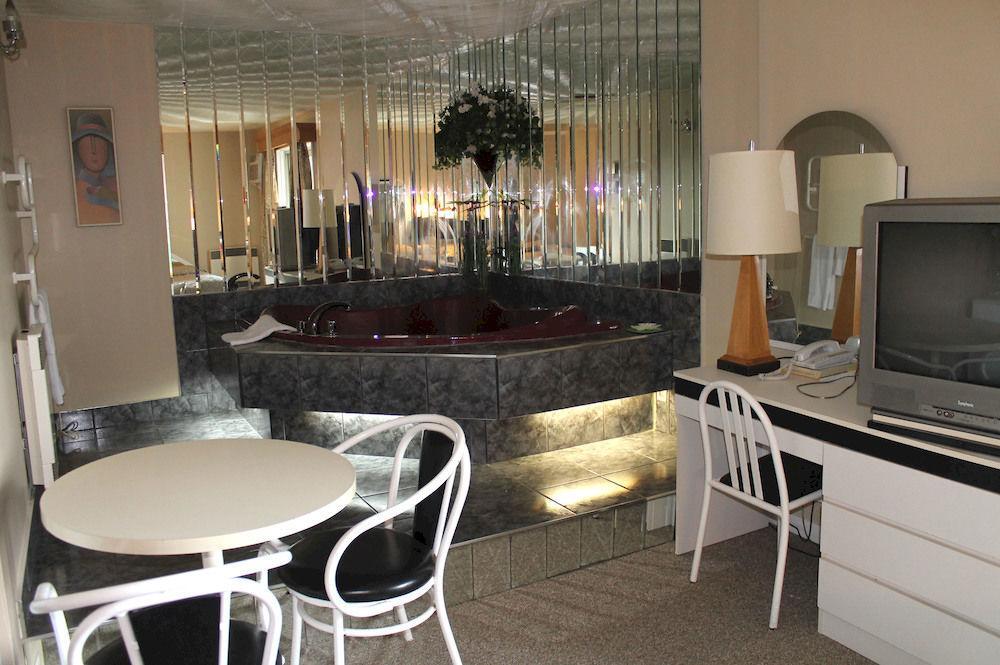 Hotel Motel Granby Kültér fotó