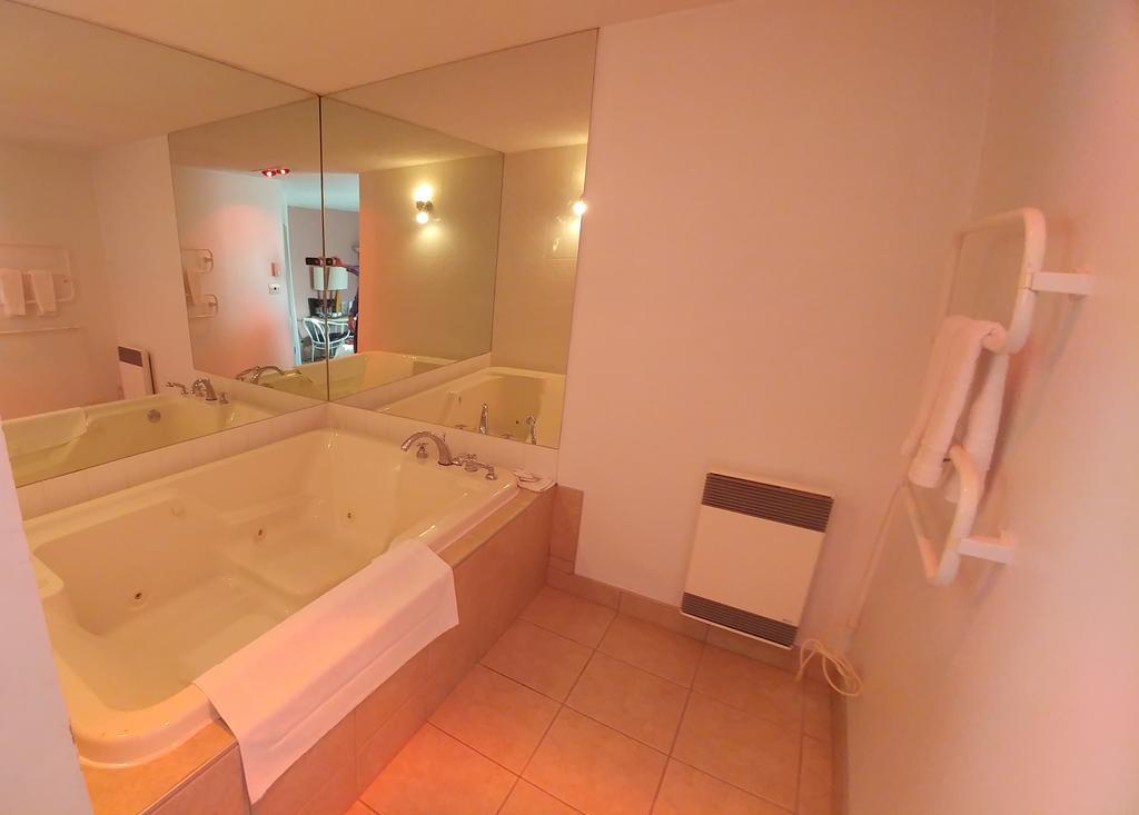 Hotel Motel Granby Kültér fotó