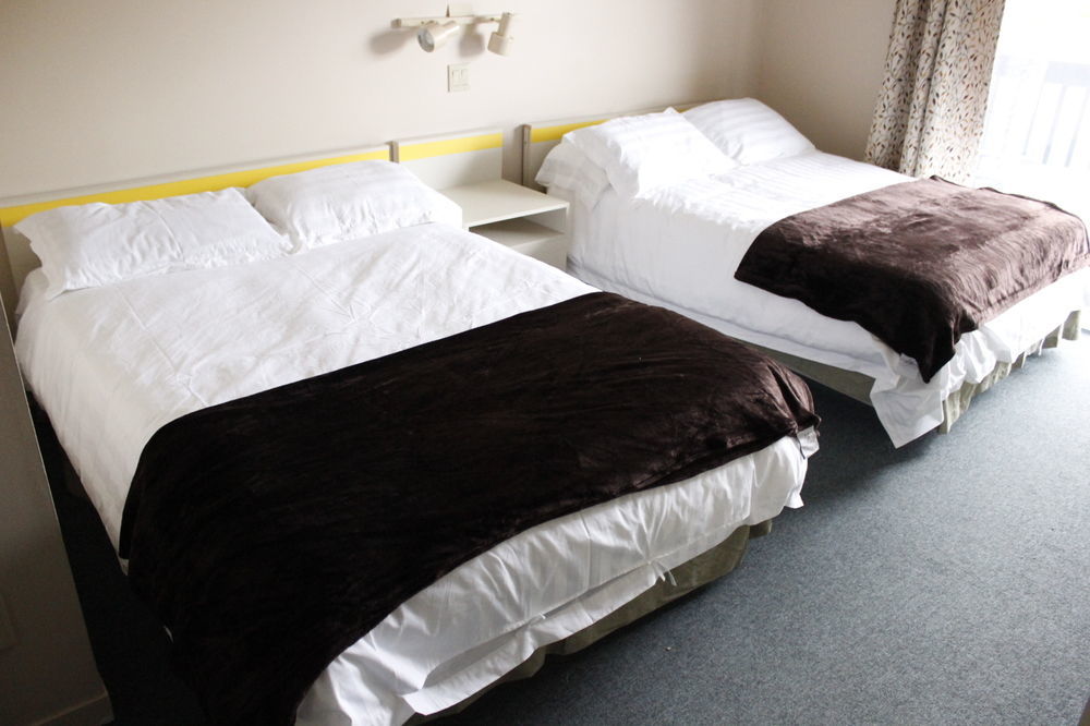 Hotel Motel Granby Kültér fotó