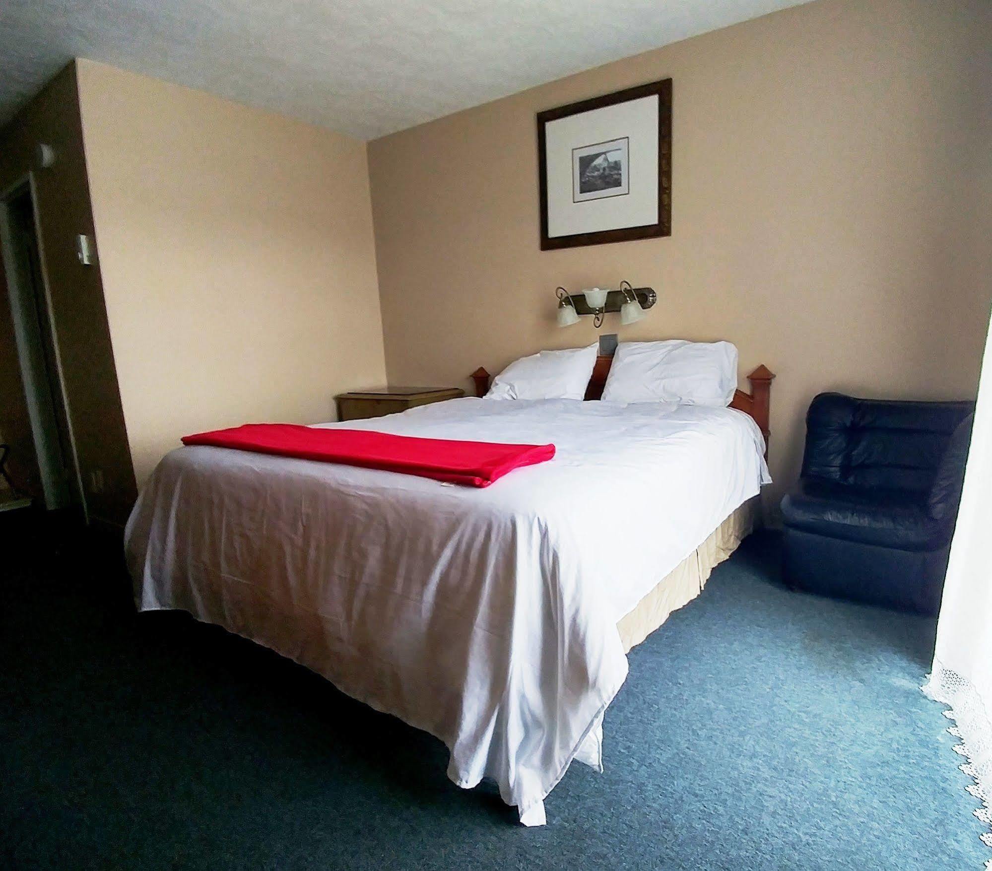 Hotel Motel Granby Kültér fotó